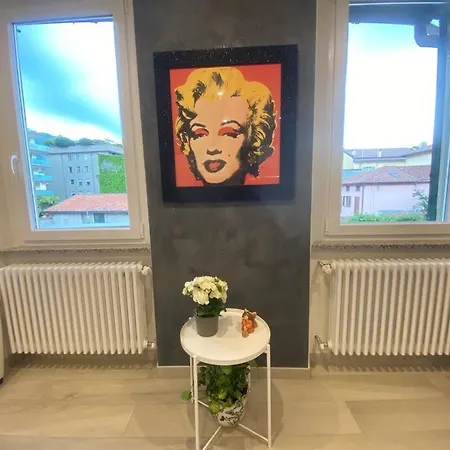 Marilyn アパート